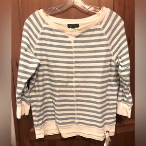 NWOT Women’s Ralph Lauren Sweatshirt